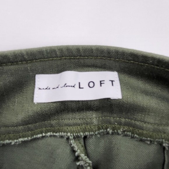 Loft stretch skinny pants! - Picture 2 of 9